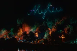 Himnas Dainų slėnyje vėl skambės su dronų paveikslais