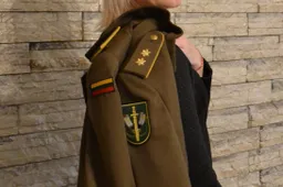 Buvusi Lietuvos kariuomenės karininkė šiandien gina vaiko teises