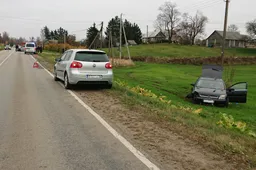 Keli automobiliai Alytaus rajone atsidūrė pakelės grioviuose