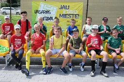 Linksmoji vasaros mokykla – vėl Simne