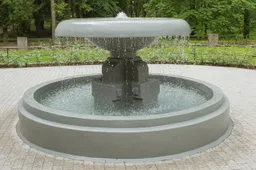 Atgimė legendinė alytiškių pasimatymų vieta – atnaujintas 1938 m. statytas fontanas