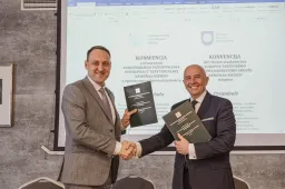 Europos teritorinio bendradarbiavimo grupė „Nemunas-Niemen“ įsteigta, dokumentus pasirašė ir Alytaus meras