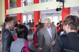 Vizitus po mokyklas ministras pradėjo Dzūkijos sostinėje