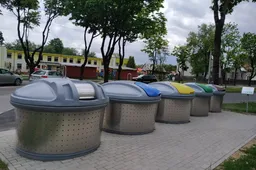 Atliekos iš  Alytaus daugiabučių netrukus keliaus į naujus konteinerius