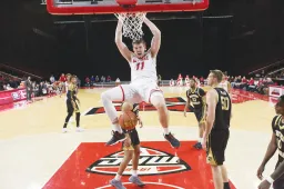 Dzūkų derybos su garsiu rusu griūva, į komandą kviečiamas amerikietis