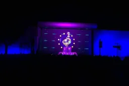 Europos šventė Rotušės aikštėje: koncertas, pirotechnika, 3D projekcija