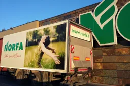 Iš „Norfos“ vogė alkoholį ir įrankius