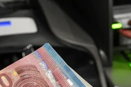 Nuo kitų metų augs biudžetinių įstaigų ir pedagoginių darbuotojų atlyginimai