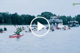 Valstybės diena Dauguose prasidėjo ant vandens