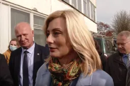 VRM ministrė prašo nedeginti lapų ir šiukšlių