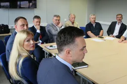 Miesto tarybos nariai nepritaria sporto mokyklos pastato pardavimui