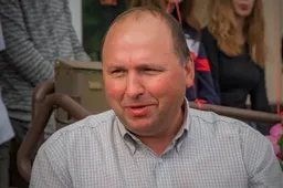 Naujasis Vidzgirio mokyklos vadovas: „Reikia visų pirma nugalėti didžiausią priešą, tai – patį save“