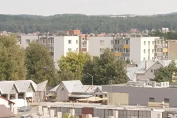 Būstą įsigyti norinčios jaunos šeimos gali teikti prašymus finansinei paskatai gauti