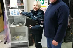 Pareigūnai apsilankė žvejybos reikmenų parduotuvėse