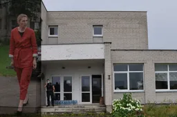 Neteisėtų migrantų izoliacija Varėnos rajone pratęsta dar dviems savaitėms