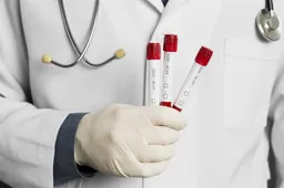 COVID-19: artėjam geltonosios zonos link – uždarytas Alytaus li­go­ni­nės vai­kų li­gų sky­rius