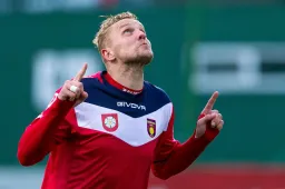 Kodėl Rumunijoje vardą užsitarnavęs futbolininkas grįžo į gimtąjį Alytų?