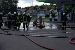 Nuo sprogimo pavyko apsaugoti prie didžiausios „Maximos“ Alytuje esančią degalinę (NUOTRAUKOS)
