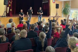 Broliai Lavrinovičiai lankėsi Alytaus mokyklose