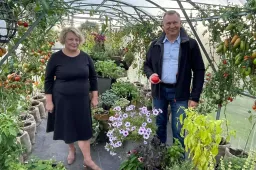 Prieš spektaklį Mikalave kvapinti prieskoniai, po – degustuotos bandos