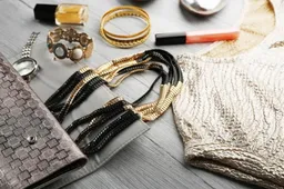 Klaidos, kurias darome nešiodami papuošalus