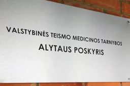 Miręs vyras rastas su pjautine žaizda kakle