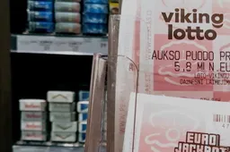 Loterijos bilietai – tik sulaukus aštuoniolikos