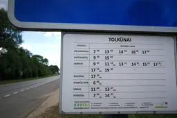 Keičiami priemiestinių autobusų eismo laikai