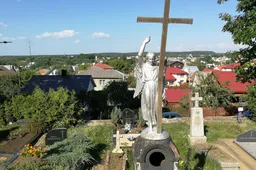 Savanorių g. kapinėse bus laidojami tik kremuoti žmonių palaikai