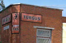 Pinigų neteko turguje