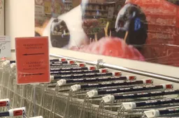 Akciją „Kiekvienam pirkėjui po krepšelį“ Alytaus parduotuvėse nuspręsta tęsti