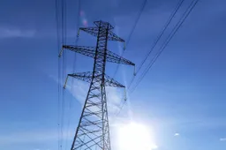 Visuomeninio tiekimo klientai už elektrą gali mokėti dar mažiau