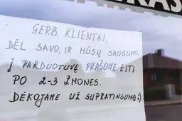 Nuo pirmadienio galima atidaryti nedideles parduotuves, teikti grožio paslaugas, su treneriu sportuoti lauke