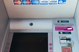 Informavo, kaip bankinius pavedimus atlikti šventiniu laikotarpiu