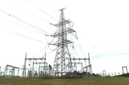 Elektros kainos krito – naujų sutarčių skaičius auga kartais