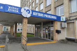 Dantų protezavimo eilių neliks: paslaugą bus galima gauti iš karto