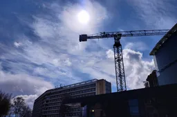 Kas įsikurs legendinio „vaiduoklio“ pastatuose?