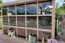 Pirmojo Alytaus kapinėse bus daugiau kolumbariumų