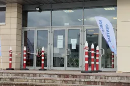 Skiepai nuo COVID-19 privalomais gali tapti ne tik gydytojams, mokytojams ir valdininkams