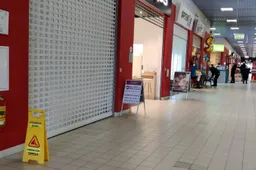 Atšaukiamas ploto reikalavimas prekybos centrų lankytojams