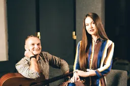 Lietuviškai ukrainietė uždainavo su Alytaus kultūros ambasadoriumi