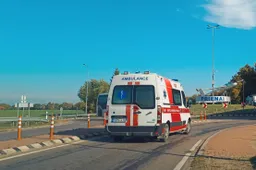 Skaitytoja: „Panašu, kad dauguma mamų gimdys greitojoj, pakeliui į Kauną ...“