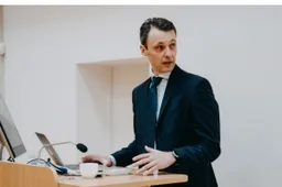 Aukščiausiasis teismas išteisino iš Alytaus kilusį dėstytoją