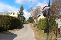 Vyras peiliu sužalojo moterį