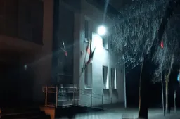 Už prekybą žmonėmis kalintis vyras po Alytaus prokuroro skundo į laisvę anksčiau neišeis