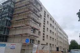 Pinigų yra: paraiškų subsidijoms už saulės elektrinių įrengimą priėmimas tęsiasi