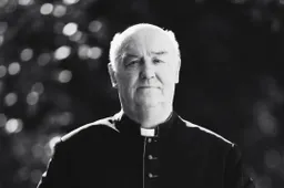 Tris savo gyvenimo dešimtmečius Lazdijams atidavęs dvasininkas palaidotas bažnyčios šventoriuje