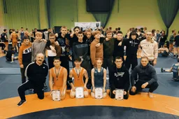 Be aukso, bet su trimis sidabrais ir viena bronza