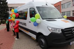 Saugioms moksleivių kelionėms – naujas autobusiukas