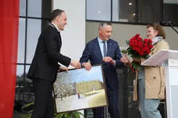 Prisiekė Alytaus miesto taryba, regalijas priėmė perrinktasis meras Nerijus Cesiulis